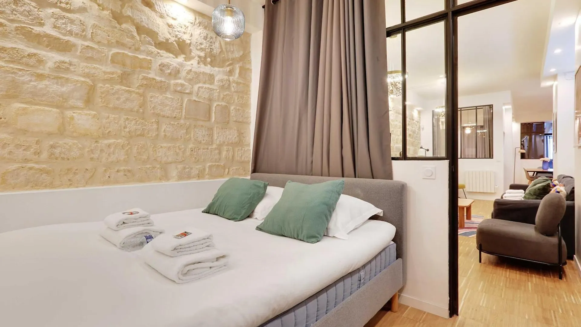 Spacious Apartment - 4Br-10P Montmartre Paris