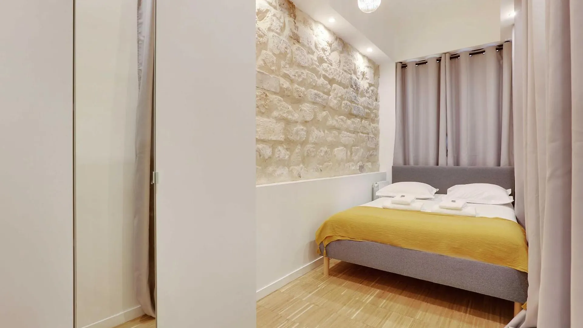 Spacious Apartment - 4Br-10P Montmartre Paris